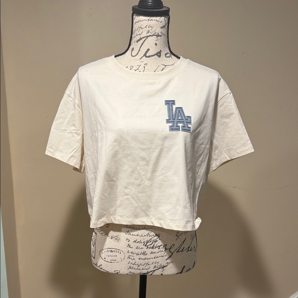 Cream LA Graphic Women's Crop Top